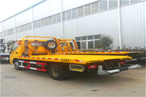 三水区附近拖车救援搭电