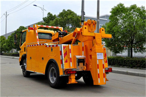 三水区高速路拖车费